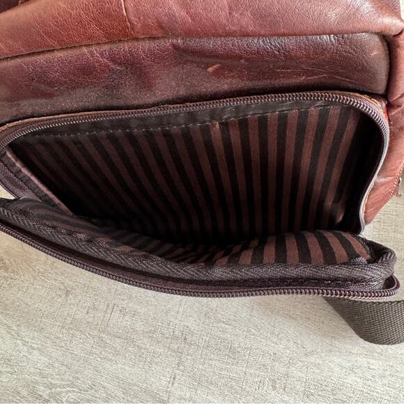 Jack George Crossover Backpack Messenger Bag Leather Brown - Picture 5 of 7